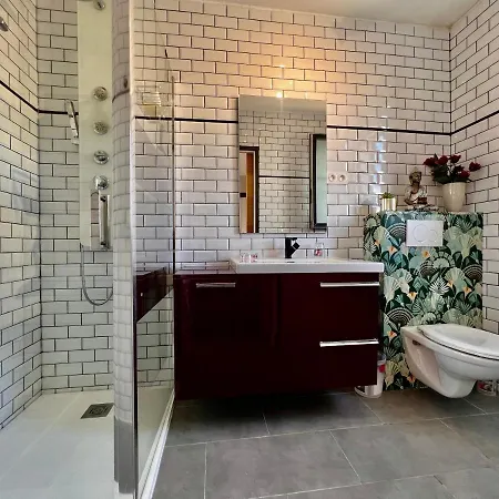 / Maison Independante 150m De La Avec Jacuzzi Et Piscine Chauffee A Cyprien * 생시프리앙