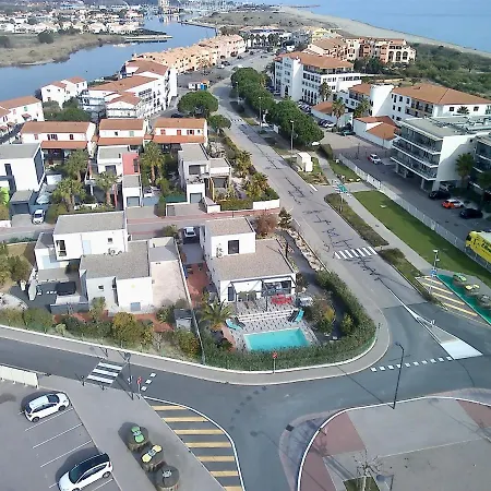 / Maison Independante 150m De La Avec Jacuzzi Et Piscine Chauffee A Cyprien 빌라